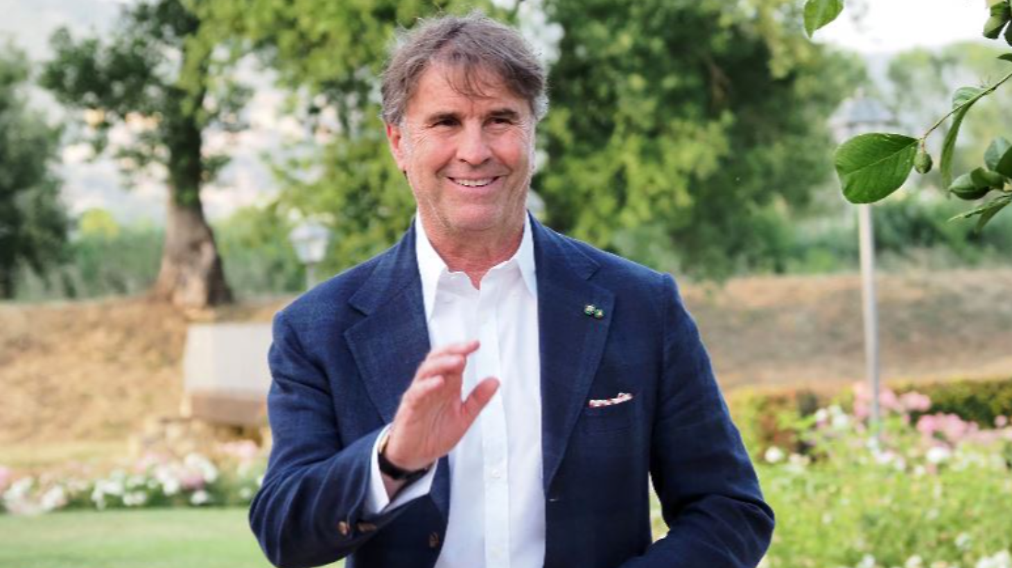 Brunello Cucinelli esce da Eques e si sfila dalla scalata alla Colacem