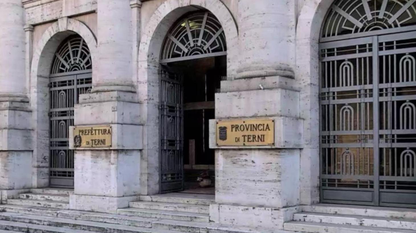 Terni, drogatest, alcoltest e pattuglie in borghese: arrivati dal Ministero i fondi per le "Scuole Sicure"