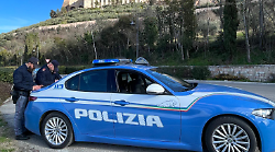 Bastia Umbra, gestore di un centro culturale nega l'alcol a un ubriaco e viene aggredito. Denunciato il cliente