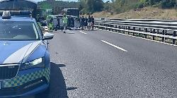 Auto si ribalta all'altezza di Fabro: 5 feriti, uno è grave