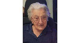 Spoleto, compie 107 anni nonna Elena Fedeli. Brindisi con nipoti, pronipoti e figli pronti. La festa saltò solo nell'anno del Covid