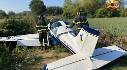 Magione, incidente di un ultraleggero in fase di decollo nell'aviosuperficie di Montemelino: due feriti in ospedale