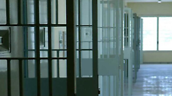 Perugia, nuova aggressione in carcere: detenuto manda quattro agenti in ospedale
