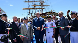 Crosetto inaugura il Villaggio Italia a Tokyo, in programma cinque giorni di mostre ed eventi