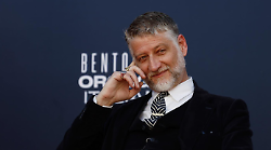 Chi è Alessandro Giuli, ex Corriere dell'Umbria ministro della Cultura al posto di Sangiuliano: moglie, studi e la carriera da giornalista
