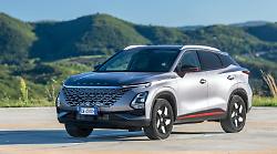 In strada con la Omoda 5. L’elettrica arriverà per il momento c’è solo la versione benzina da 147 CV