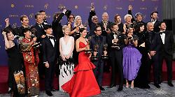 Emmy Awards 2024, Shogun trionfa con 18 statuette e batte The Bear. Tutti i premi alle migliori serie tv dell'anno