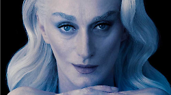 Spoleto, Drusilla Foer arriva al Teatro Nuovo Gian Carlo Menotti con lo spettacolo Venere Nemica