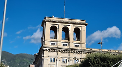Terni, Giornata Mondiale dell'Alzheimer: la Torretta di Palazzo Bazzani si illumina di viola 