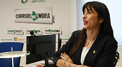 Il gesto di Giorgia e lo stile di Stefania