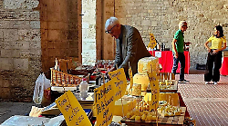Todi, città protagonista con le sue eccellenze al Salone del gusto 