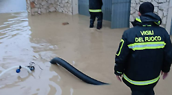 Bomba d'acqua a San Giustino, sindaco Veschi su emergenza e allagamenti: "Sono state ore difficili"