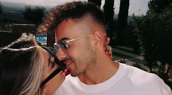 Weekend in Umbria per Ludovica Pagani e Stephan El Shaarawy. L'influencer e il calciatore si rilassano al resort Borgobrufa