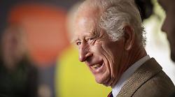 Re Carlo come Elisabetta: va al concerto orgoglio italiano e nessuno se lo aspetta