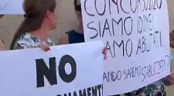 Scuola, nuovo presidio dei precari davanti la sede dell'Usr