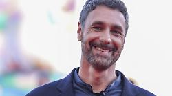 Spy story Raoul Bova, una trappola programmata? Monzino: "Audio inviati per amore di Ceretti". Proseguono le indagini, potrebbe allargarsi il cerchio. La situazione