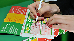 Lotto e Superenalotto, le estrazioni di oggi venerdì 24 gennaio: i numeri vincenti