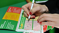 Lotto e Superenalotto, le estrazioni di oggi venerdì 28 febbraio: i numeri vincenti