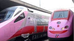 Tumore al seno, l'iniziativa Frecciarosa sbarca sui treni della tratta Perugia-Roma: a bordo medici e volontari parlano di prevenzione