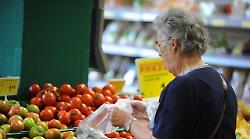 Consumi in frenata in tutta Italia meno che in Umbria. L'analisi di Confcommercio: "Il sud cresce il doppio del nord"