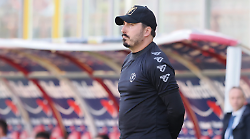 Il Perugia esonera Alessandro Formisano. La storia in biancorosso dell'allenatore più giovane del calcio italiano
