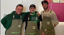 Arezzo, bistrot offre lavoro come camerieri, ma ad una condizione: "Dovete sorridere"