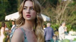 Chi è Grace Van Patten, l'attrice americana che interpreta Amanda Knox nella serie tv Blue Moon