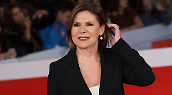 &Egrave; sempre Cartabianca, ospiti e anticipazioni della puntata di stasera 23 dicembre: la manovra economica approdata in Senato e il Natale degli italiani 