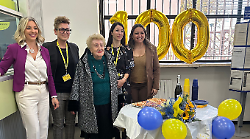 San Venanzo, compie 100 anni e li festeggia all'ufficio postale 
