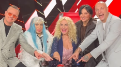 The Voice Kids stasera in tv venerdì 15 novembre su Rai 1: le anticipazioni del programma di Antonella Clerici