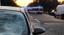 Travolto e ucciso da auto: sordomuto era sceso a soccorrere due donne. Alcoltest sull'investitore. Chi era la vittima e cosa sappiamo