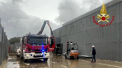 Esplosione in ditta, non c'è rischio per ambiente e salute. Rassicurazione di vigili del fuoco e sindaco