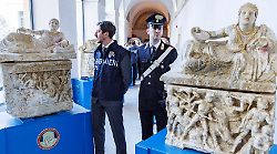 Città della Pieve, reperti etruschi sequestrati. Sindaco Risini: "Pronti ad esporli nel museo civico"