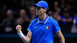 Coppa Davis, Sinner e Berrettini trionfano in finale e l'Italia è tre volte campione del mondo del tennis