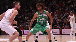 Tamberi mensanino per 10 giorni: "Amo il basket più del salto in alto"