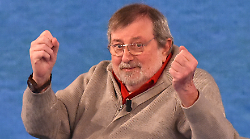 Guccini e l'amore per la moglie Raffaella Zuccari. Il cantautore su La7 con Aldo Cazzullo per la spiegazione della canzone Bisanzio 