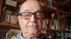 Cade per strada, finisce in sedia a rotelle per tre mesi e scrive al sindaco di Monterchi: "Non chiedo risarcimento, solo metta in sicurezza quella via"