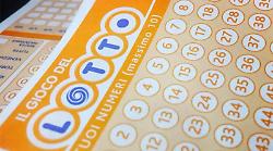 Lotto e Superenalotto, come cambia il calendario delle estrazioni in vista del 25 aprile e del 1° maggio: le nuove date