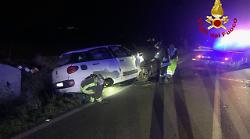 Perugia, incidente stradale lungo la strada Pievaiola: scontro tra due auto al bivio per Mugnano. Tre feriti
