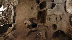 Orvieto, reperti risalenti a 3400 anni fa rinvenuti durante i lavori in un edificio 