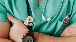 Stop al test di ingresso per Medicina: come cambia l'accesso al percorso di studi