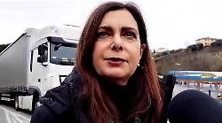 Emergenza migranti, Boldrini: "Assurdo che un territorio come questo, tra i più ricchi d'Italia, non trovi una sistemazione a queste persone". Video