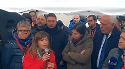 Crisi Beko, Miniero (Cgil) spiega al segretario nazionale del Pd Schlein la situazione del sito. Video