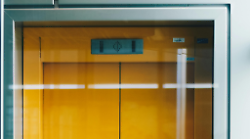 Orvieto, disagi a non finire per l'ascensore in tilt al parcheggio di Campo della Fiera e la carenza di bus navetta in centro