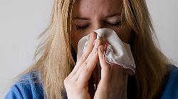 "Occhio ai virus", l'allarme dell'esperto per il meteo ballerino di Pasqua e Pasquetta. "Colpiranno 350 mila italiani"