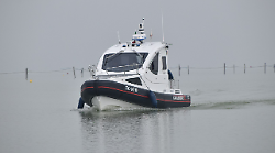 Castiglione del Lago, nuovo battello per i carabinieri. Più sicurezza e pattugliamenti sul Trasimeno 