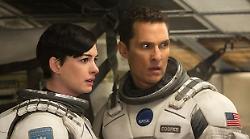 Interstellar, tutte le curiosità sul film di Nolan: dall'ipotesi Spielberg in regia al rischio ipotermia per Anne Hathaway