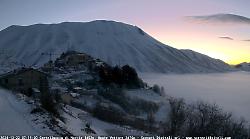 Freddo record in Umbria, a Castelluccio di Norcia temperature da Polo Nord: il termometro precipita a - 18,8
