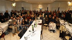 Marsciano, cento parenti si ritrovano a pranzo per gli auguri di Natale
