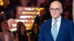 Grande fratello stasera in tv lunedì 23 dicembre su Canale 5: tutte le anticipazioni della nuova puntata